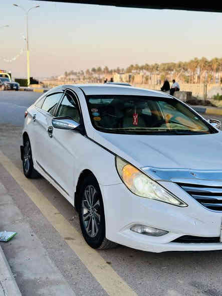 يالله اللهم صلى على محمد وال محمد    
سوناتا 2011 خليجي للبيع او المراوس 
مكفوله من صبغ 
فقط قبق جنطه مبدل بلاد 
بدون صبغ 
كير مكينه مكفوله 
صدر جديد 
ميكانيك جديد 
رقم سليمانيه سنويه لل 26 
مكينه 2400 دوش 
داخل لونين بيجي 
شفتات ستيرن 
تحكمات 
شاشه كبيره لمس 
اشاير بلمري 
سونار مرفق بالمنشور 
السعر 118 وبيها مجال 
للاستفسار ***********
