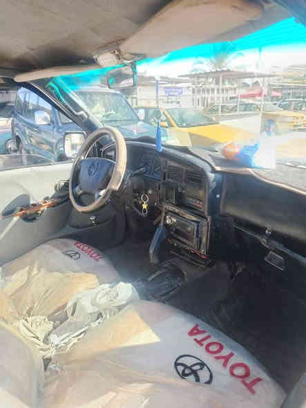 فوررنر 92 مكينه وكير بطه السياره مال جناي بيه تصليح بل قماره السعر 32 مكاني البياع  أو كراده ورقمي                      ***********
