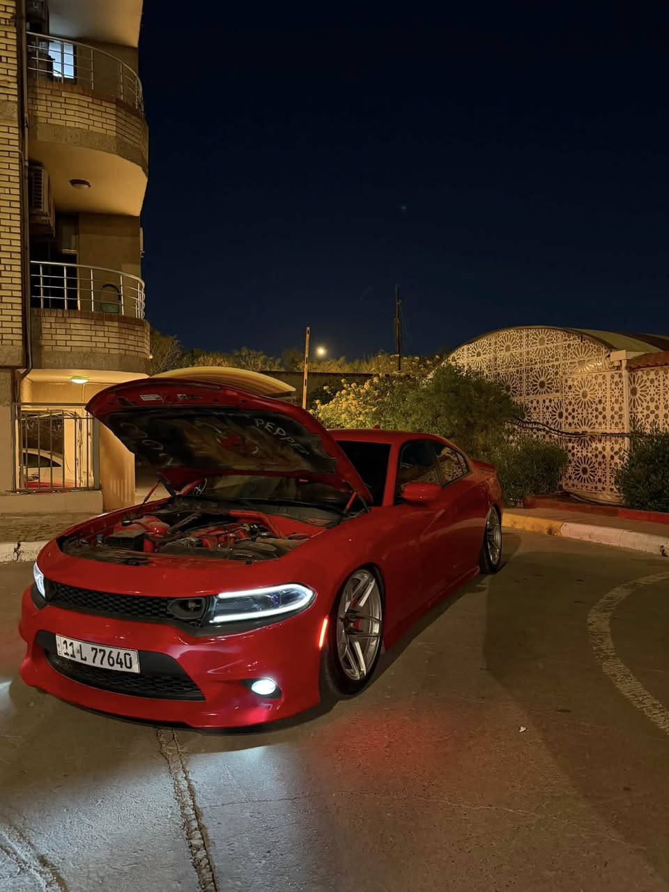 سلام عليكم للبيع :
Dodge charger RT🌶️
الفئة: RT super truck pack 
الموديل :2020
الموصفات:
1:شاشه جبيره كار بلي
2: حساسات خلفيه
3 :نظام truck pack
4: شفتات ستيرن
5: سستم 10 سماعات 
6: تحكم استيرن كامل 
7:اللايت زنون LED
8: ستيرن D
الاضافات على سياره:
1 : ولف حماوه ريسنك82
2: بنكه دبل مروحله
3: نوزلات ريسنك
4: بلكات ngk ريسنك
5: مسطره SRT
6: اكسل SRT قفل 
7: فيول بم ريسنك 
8: جكات S 3 كات باك تلفون
9:دوان بايي 3 انج
10: اكس بايب 
11: اويل كاج كان
12: اويل بريثر 
13:دركه D مال SRT
14: داخل فور جت 
15: شوته اخر صدار kn مغلفه
 16: تطعيم مكينه 🌶️
17: برمجه ايكل🦅
18: كزوز SRT
19 : هدرزSRT
20 : ويل روهان مع تخم تاير جديد
21: سياره بعد بيها هوايه إضافات ممذكوره 
 ضرر سياره: جاملغ وبنيد وباب (صبغ فقط لبنيد لباقي مبدل لون) بدون دواخل (بدون أيرباك) سياره حيل متعوب عليها ومصروف عليها هوايه ونضيفه جدااا  سياره متصرف عليها دينار
السعر :240 
الموقع : بغداد اليرموك
ملاحضه: رجاءً لي ميعرف قيمت سياره ول صرف لمصرف عليها لينتصل
الاستفسار: ***********
***********
