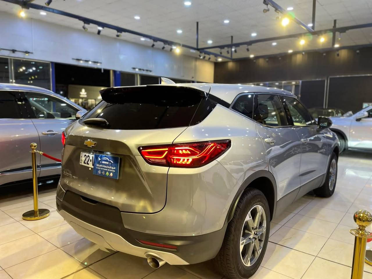 مرخصه الادمنيه المحترمين 

للبيع بلايزر موديل 2024 ماشيه 700 يعني زيرو رقم اربيل دخول جديد حادث فقط بنيد السياره جديده وكل نقص مابيه 
السعر 200 وبي مجال سعره جدا مناسب السياره اخت الزيرو

 مواصفات المعروفه من بصمه وشاشه كبيره وتحكم استيرن وتشغيل عن بعد رقم الموبايل *********** صور الحادث مرفقه بالاعلان
