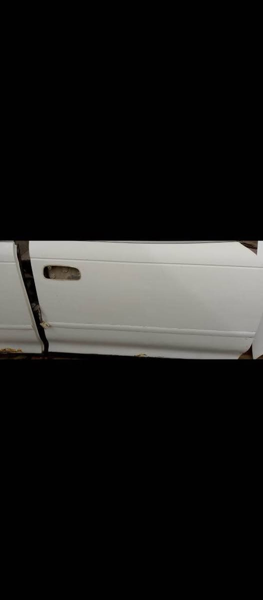 ***********
بيبان مارك البيع وبنيد لون ابيض الشراي ينتصل البصرة, العراق
