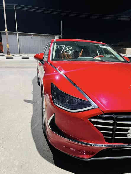 سلام عليكم سوناته مديل 22 حادثها شخط واحد جوه الباب زغير وبارد اب حافه الجنطه مكينتها 2500 طبيعي نص فول  السعر اب 170 وبيها مجال للتواصل ***********
