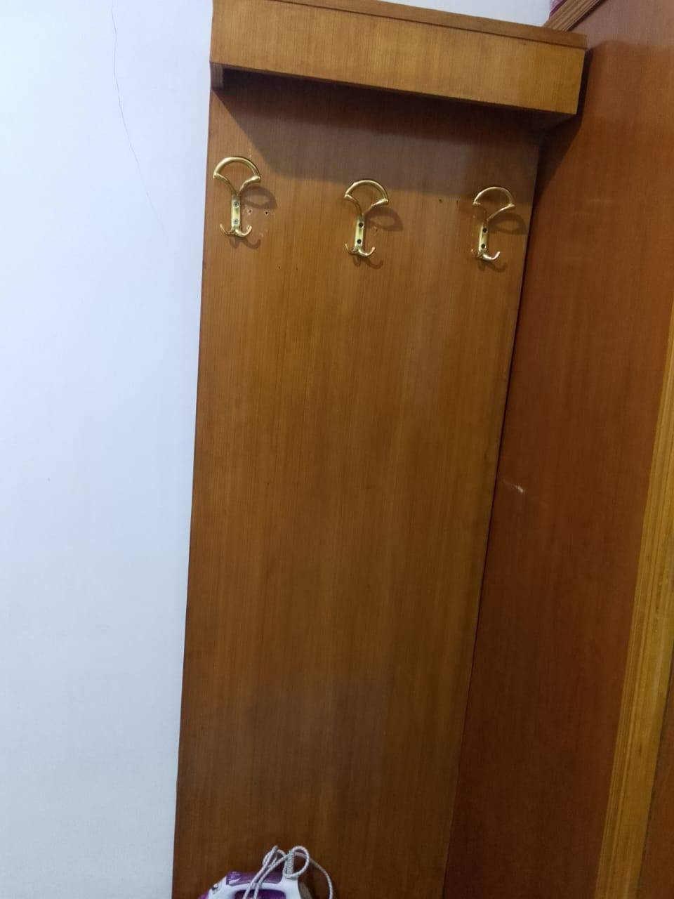 سلام عليكم ميز تواليت+جربايه هيه ولتاج مالتها+زاويه النضافه شوفت عينكم  للبيع السعر(125)العنوان كربلاء التحدي الشراي هاذه رقمي ***********
