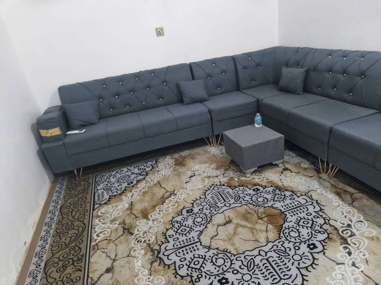 ديوان غير مستخدم جديد 10مقاعد ٣٠٠ وبي مجال بصيط


**إذا كنت صاحب هذا الإعلان وتريد حذفه لأي سبب، رجاءا أرسل رسالة إلى الدعم الفني**