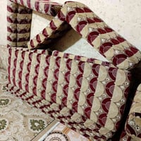 كنبة • قنفة • صوفا • اثاث منزلي • ديكور منزل • اثاث • غرفة معيشة • صال...