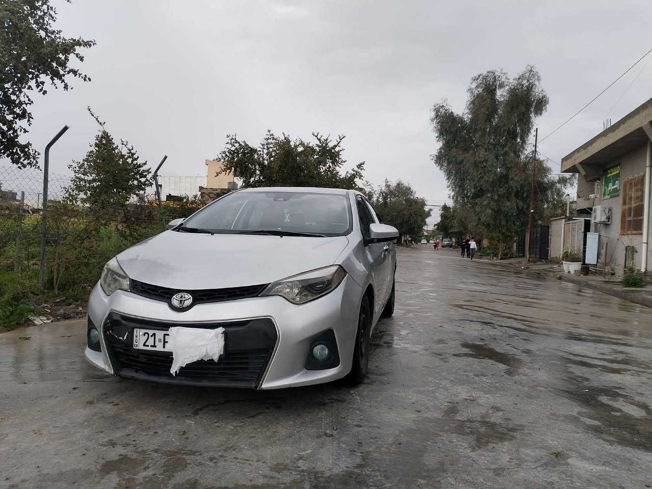 سلام وعلیکوم توێتا کۆرلا 2016سلڤەر گێڕومەکینە وکارەبای بەشەرت گێڕ تۆماتیک سەیارەیەکی توندو تۆڵەوبێ کێشەیە تەقەوڕەقەی بەشەر زۆر پاکو جوان ماوەتەوە چوار تایەی لۆکی لەسەرە سەنەوی تا2030تازەیەکۆبۆنی بانزینی هەیە بەناوی خۆمانەوەیە تەحویلوغرامەبەشەرت سەیارەکە سێ پارچەی بۆیاخە کەمێک لای پاترێکەوە ناوی گرتوە زۆر نیە سەیارەکە هی هیماڵەو هی معرەز نیە زۆر جوانوو تازەماوەتەوە سعر 112گەڵاومەجالێکی برایانە 
ڕقم مۆبایل :***********
ڕقم مۆبایل:***********
