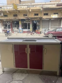 سنك ١م٦٠ • مرمر ١م٢٠ مستعمل • حديد