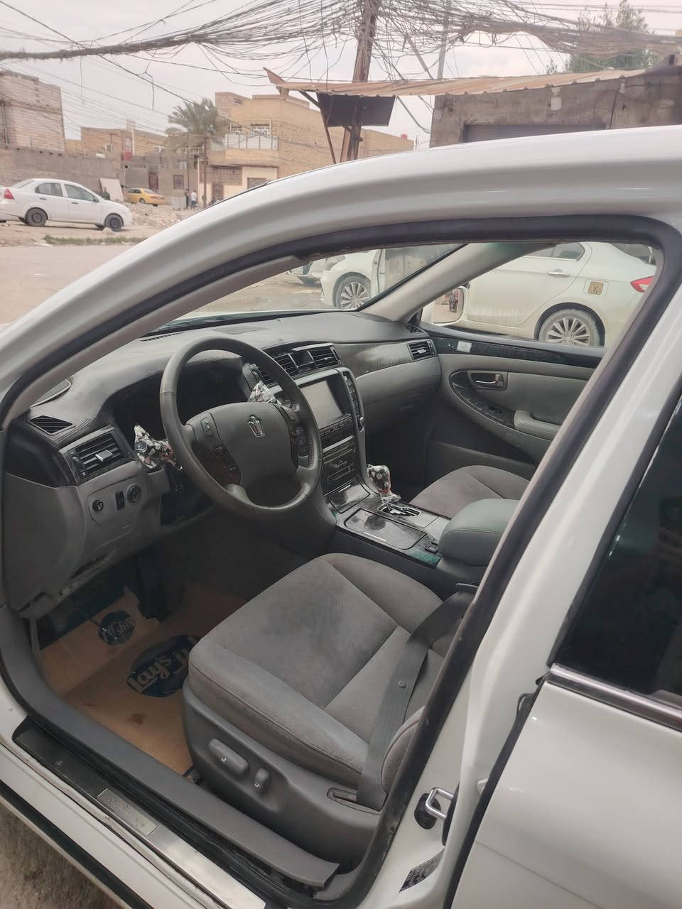 شاهينه ادوات للبيع كص قماره شاصي ١٨٢ 
داخل رصاصي
ماشيه ٨٠ الف 
برده خلفيه
مديل 2005
جاهز للترقيم 
سعر 55 وبيهه مجال مكاني نجف
*********** الشراي يخابر
