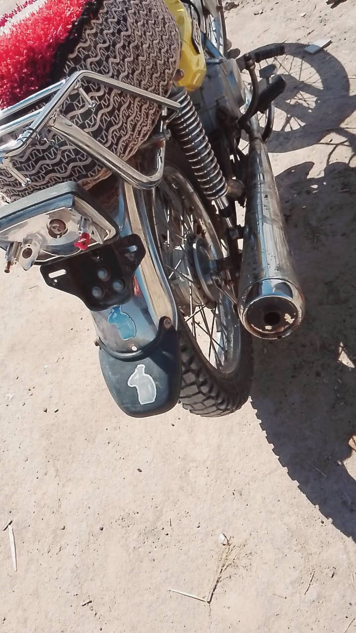 سلام عليكم دراجه نامه ٢٣كلك كهربيات كله شغاله هورن تشبول اليت عالي ناصي شاير غراضه نضيفه تلمع شوفت عيونكم لا مصور بسناب ولا شي بوصخه مصوره مكينه توني مبدل كلجات بيت كلجات والفات دراجه شعله معدل خير من الله مكاني غراف عبر صيطره حي سويد سعر ٣٥٠بيه مجال مو شرايه لا يجي يتعبني فدوه


**إذا كنت صاحب هذا الإعلان وتريد حذفه لأي سبب، رجاءا أرسل رسالة إلى الدعم الفني**