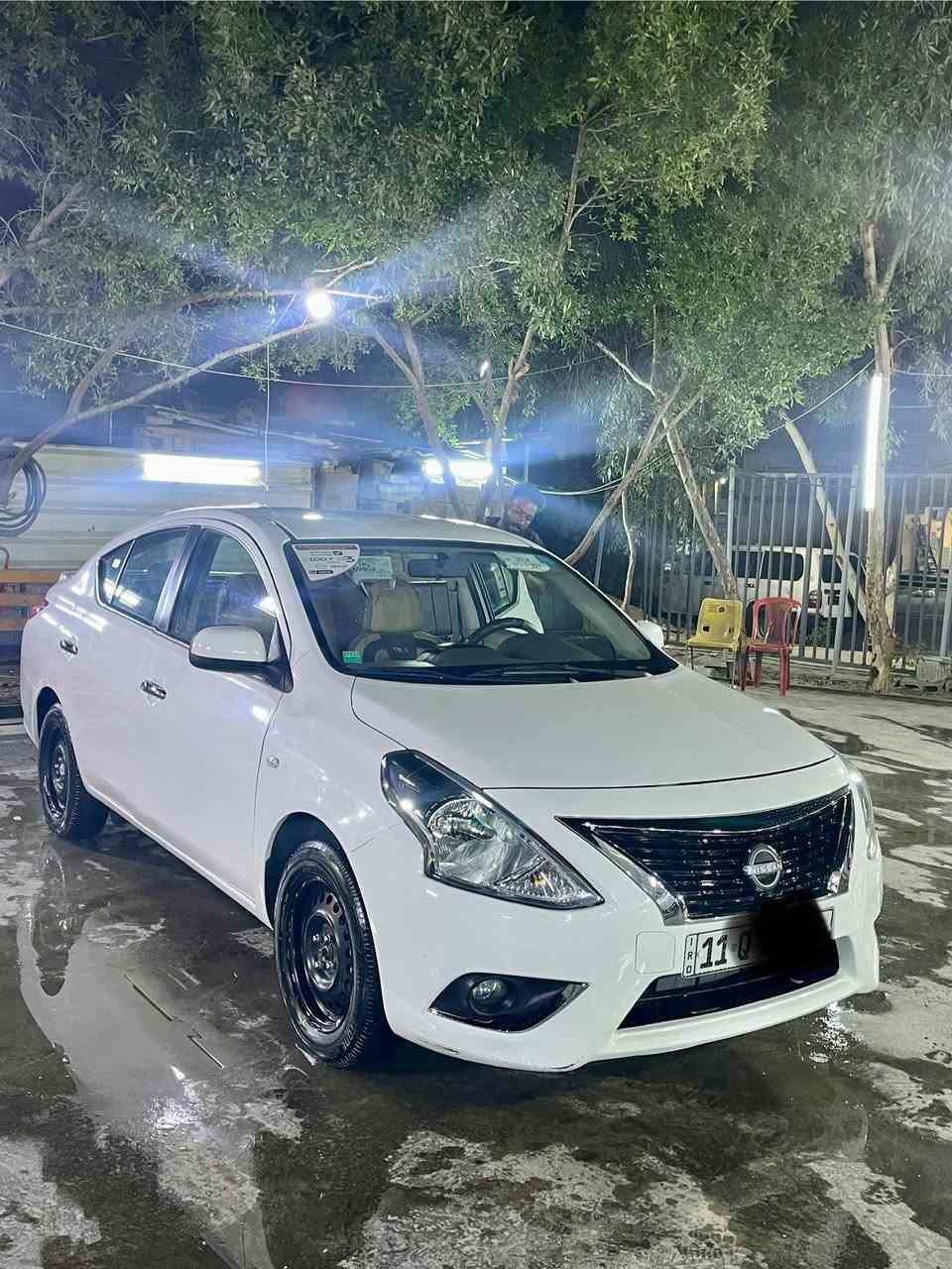 نيسان سني هندي 
رقم بغداد بسمي 
سنويه لل2030
ماشيه 22 الف 
السعر 131$ بيه مجال بسيط 
بليته زرگه 
دوشمه 
اسبير ما نازل 
ضمان شركة السور 
مكان السياره بغداد ***********
