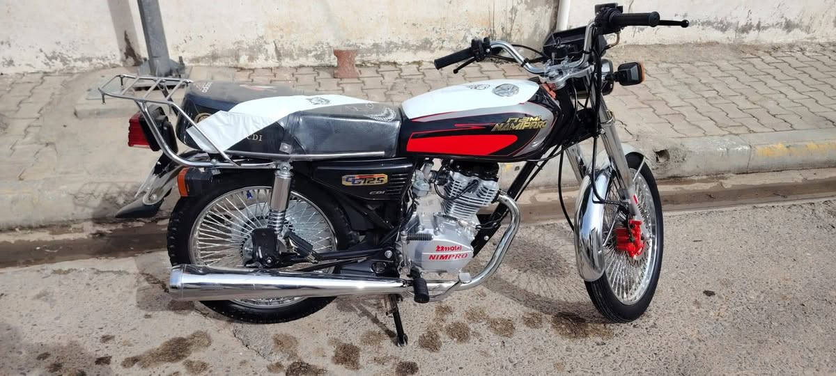 ماطور نامي برو موديل 25 اخو الصفر لل بيع  الشراي يجي خاص لو يخابر ***********
