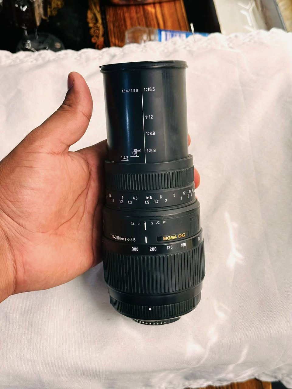 للبيع – كاميرا Nikon D7000

كاميرا نيكون D7000 بحالة ممتازة جدًا واستعمال نظيف.

🔹 مع عدسة رياضية 70-300mm
🔹 كريب بطارية 2(Battery Grip)
🔹 شاحن
🔹 جنطة خاصة بالكاميرا

📍 العنوان: السماوة

📞 للاستفسار ومعرفة السعر:
***********

ملاحظة: الكاميرا نظيفة وجاهزة للاستخدام مناسبة للتصوير الاحترافي والهواة. 📷
