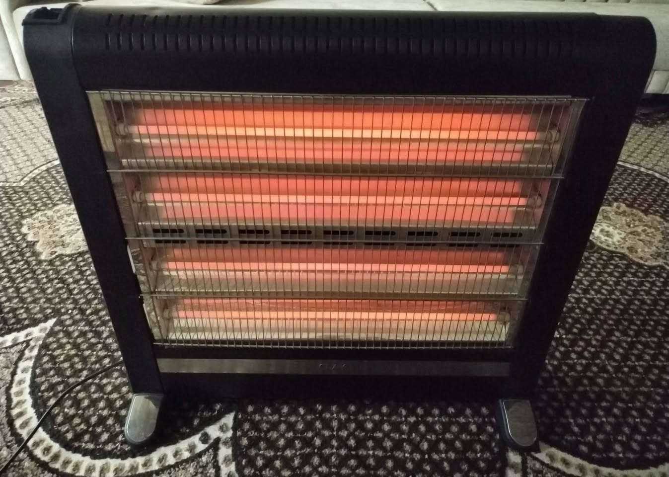 هيتر للبيع نضيف كل عيب مابيها الشراي يتصل *********** مال بيت (( سعر 40 بيها مجال )) مكاني كركوك
