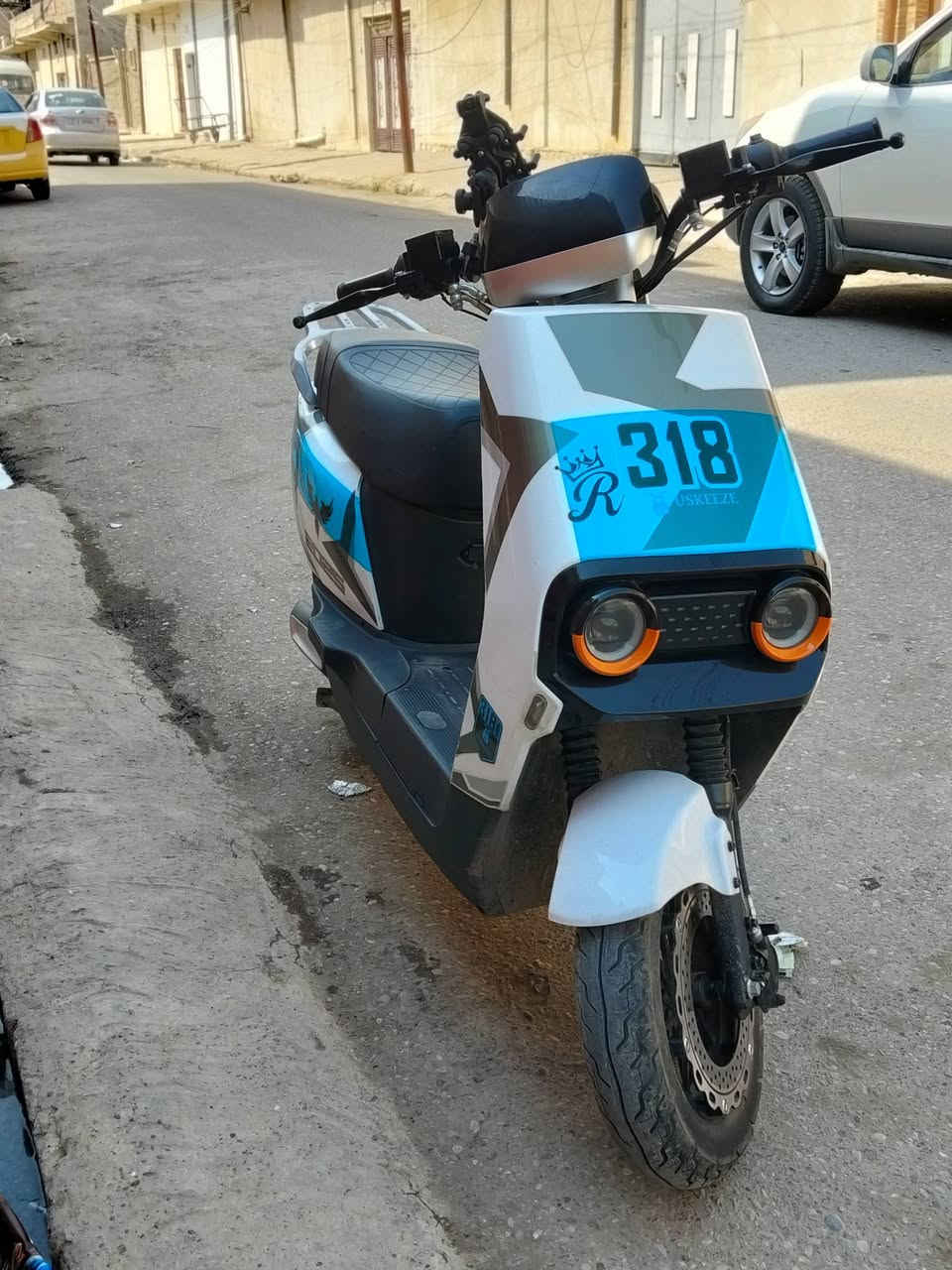 السلام عليكم دراجة شحن 318
سعر 600بيه مجال شي قليل


**إذا كنت صاحب هذا الإعلان وتريد حذفه لأي سبب، رجاءا أرسل رسالة إلى الدعم الفني**