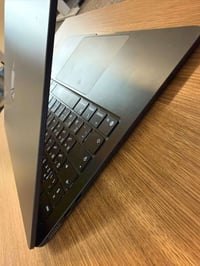 للبيع 🔴  MacBook Air M4   13-inch  512 GB storage   16 GB memory   10-...