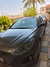 ‏السلام عليكم جميعاً  ‏للبيع او  سوناتا موديل 2019 لمتد ‏بصمه ، بنورام...