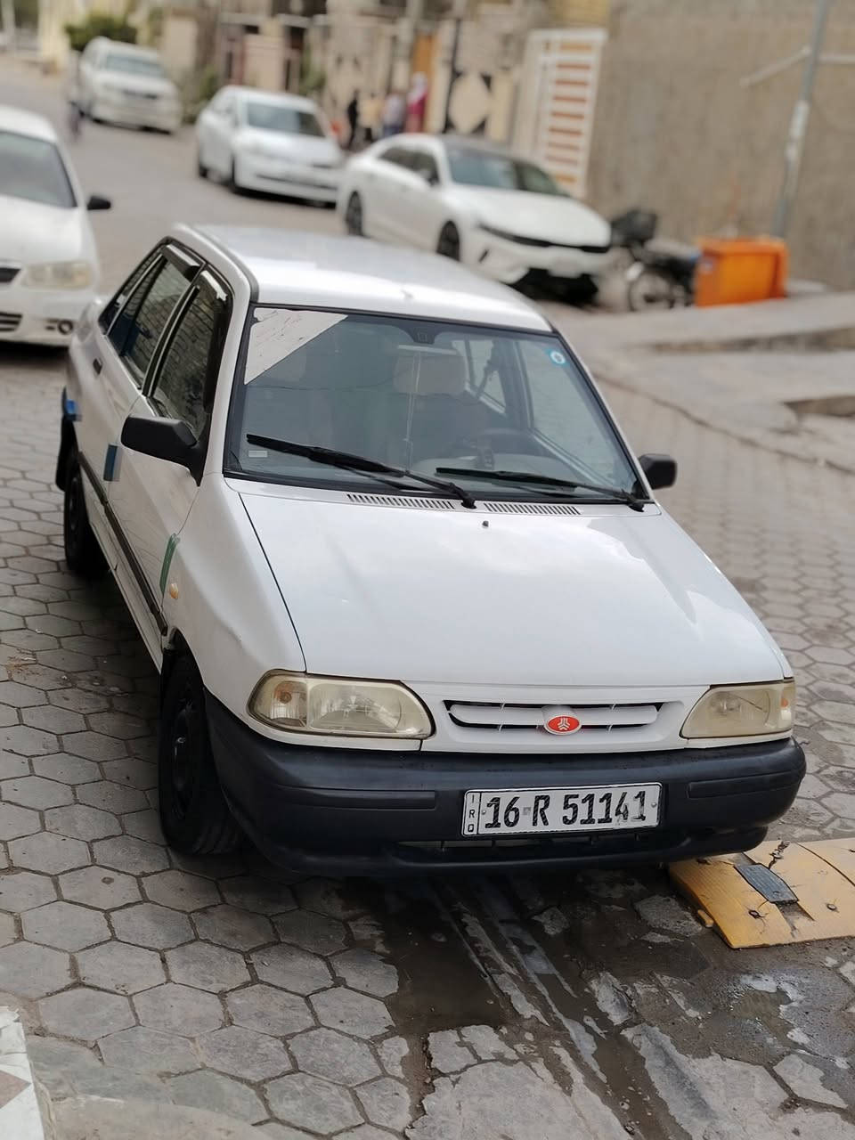للبيع
تفاصيلها كالآتي
كير ومحرك كفاله
رقم انكليزي
داواخل نظيفه
السعر ٤١ وبيها مجال بسيط


**إذا كنت صاحب هذا الإعلان وتريد حذفه لأي سبب، رجاءا أرسل رسالة إلى الدعم الفني**