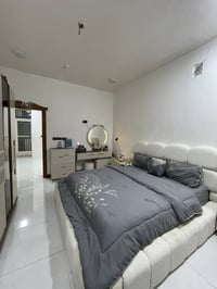 بيت للبيع • مساحة ١٠٠ • قرب فندق البارون