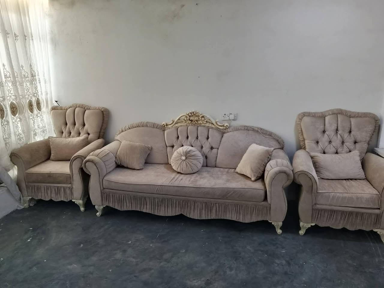 تاقم قەنەفەی تازەو جوان دەنەفەری بێعەیب شوێن کەلار


**إذا كنت صاحب هذا الإعلان وتريد حذفه لأي سبب، رجاءا أرسل رسالة إلى الدعم الفني**