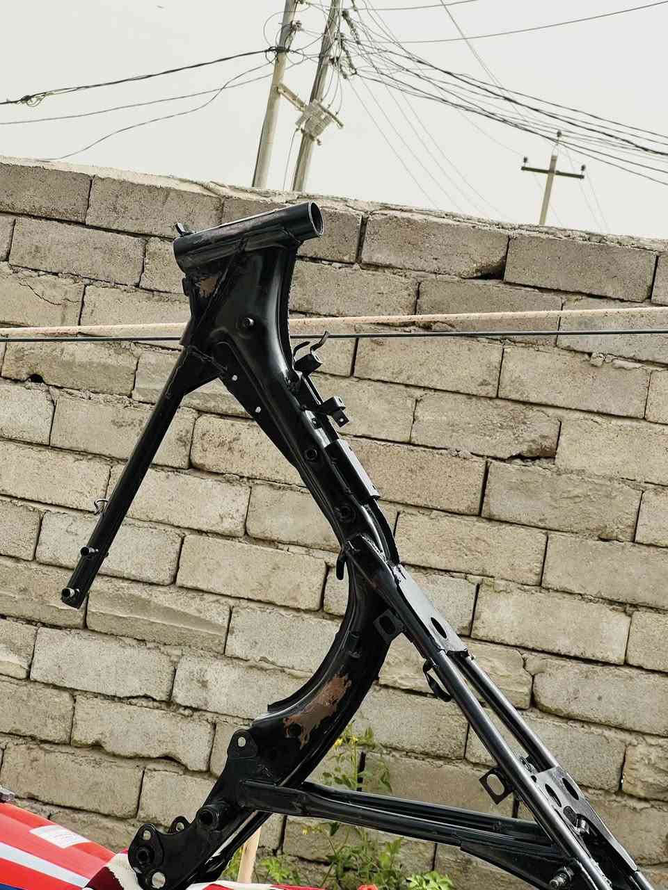 سلام عليكم شاصي ارشه 2015 اوراق شرط الترقيم 300 وبيه مجال قليل *********** وتساب
