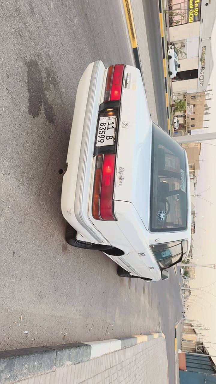 سياره سيدان كفاله قصه ونقل مكينه وقير جدا جاهزه من كل شيء كفاله بس فقط تكحيل صبغ عدد تكحيل بس راعيها بصره تحويل ثاني يوم  45 السعر عنوان بصره قبله رقم مكلف بالنشر رقم الهاتف ***********
