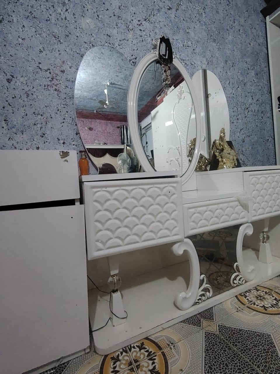 غرفة اخشاب كاملة نظيفة عوزها قليل ترميم تجي وتشوفها بعينك عمارة, ميسان


**إذا كنت صاحب هذا الإعلان وتريد حذفه لأي سبب، رجاءا أرسل رسالة إلى الدعم الفني**