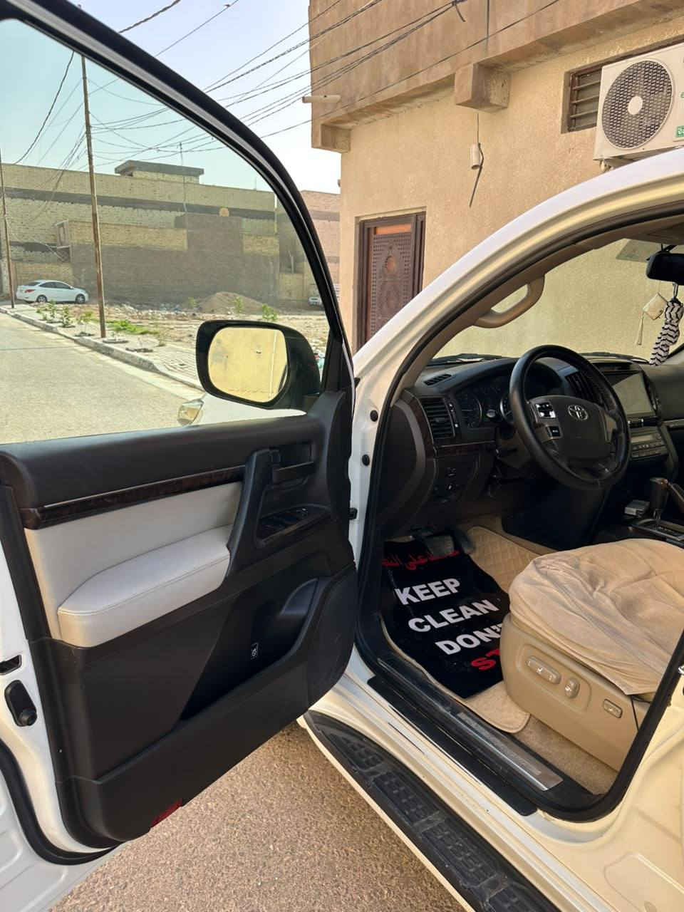 سلام عليكم للبيع لاندكروز موديل ١١ ستينيه فول مواصفات بصمات عدد ٢
مكفوله كفاله عامه بيع مستعجل مكان سياره كربلاء تحول تريد وكاله اسياره جديده معنا الكلمه اسعر ٣١٠ بيها مجال ***********
