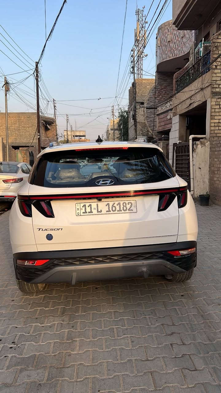 سلام عليكم توسان 2024 خليجي ماشية 35 الف سيارة فول مواصفات 1/1 بانوروما Gbs
داخل بيجي بصمة سايد بريك بصمة صار بيهة شخط بلبابين وبدلتهن  اصليات وعندي صور قبل لا ابدلهن بدون لا دواخل ولا صبغ 
وموجود بيهة سونار السعر 210 وبيهة مجال عنوان/ بغداد الجديدة/ *********** السيارة بأسمي تحويل ثاني يوم
