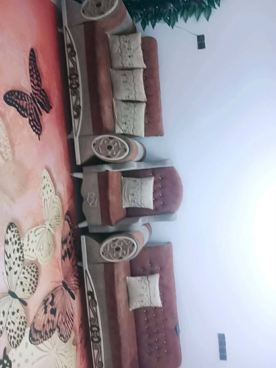 السلام عليكم تخم قنفات ١٠ مقاعد تفصال البيع السعر ٤٠٠) ***********
