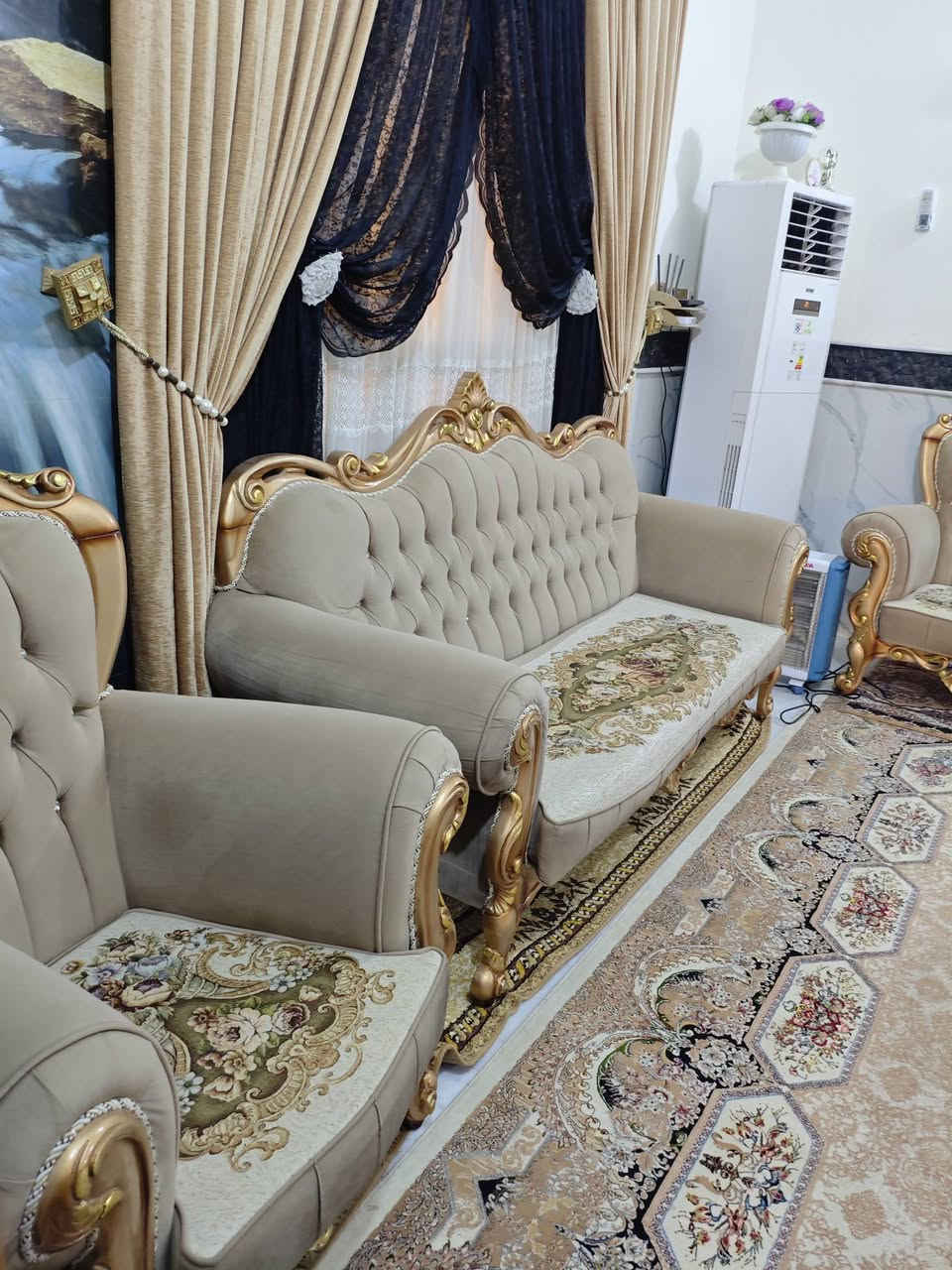 تخم ملكي للبيع مكاني كربلاء
***********
