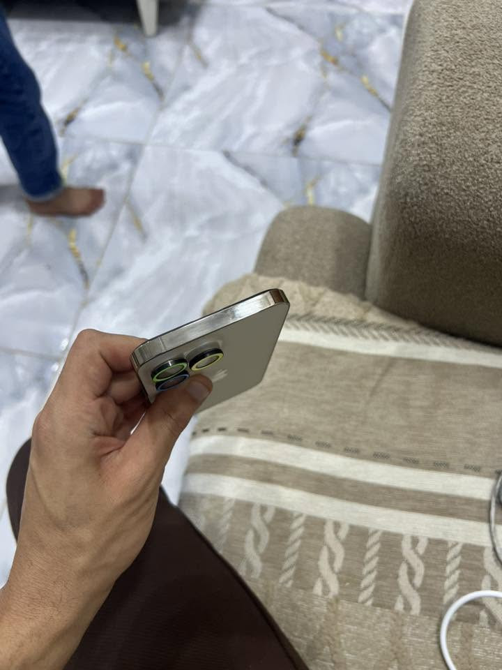 السلام عليكم
14 برو ماكس 

ذ 256

ب83 

الجهاز عربي شرق اوسط AAA

نظافة 100% 

مستبدل فقط شاشة نوعية كلش حلوة LD

فيس ايدي شغال والجهاز كله شغال 

جهاز اكفله الك من كلشي شاشه نوعيه ممتازه 

السعر 620. وبس مجال 🌷😍

مكاني ديالى بعقوبى

***********. او واتساب
