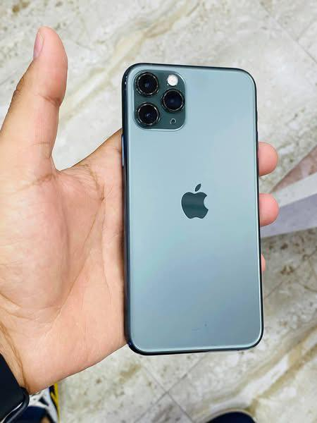 11برو تلفون مكفول من كلشي ذاكر 256 بطاريه 78 تلفون شرط الفحص وين ماتريد اخذه وتر مكاني بصره المطيحه

***********
