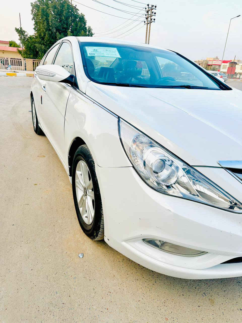 السلام عليكم ورحمة الله 
سوناتا 2014 للبيع #بنزين 
مكينه دوش 2000
ادوات ادوات ادوات 
كصه جنطه دخول جديد
ارقام وسنويه شمالي
طبق الاصل مع الشاصي 
وكاله بـ اسم المشتري
فول عدا البصمه 
تبريد +تدفئه 
تحكم ستيرن 
شاشه كبيره 
كامره خلفيه 
حساس خلفي 
كشنات جلد كهرباء ⚡️ 
حداديه 1/1
تخم تاير كارتون 
شخط واحد مابيهه
الشراي يتصل وبلخدمه 
المكان ذي قار 
السعر 55 ورقه بيه مجال للشراي قليل 
للاتصال ‭0787 404 4290
