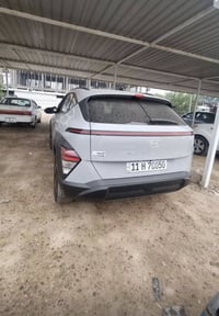 … للبيع فقط كونا ٢٤ دخول جديد مرقم بغداد  حادث السيارة كما موضوح بصور ...