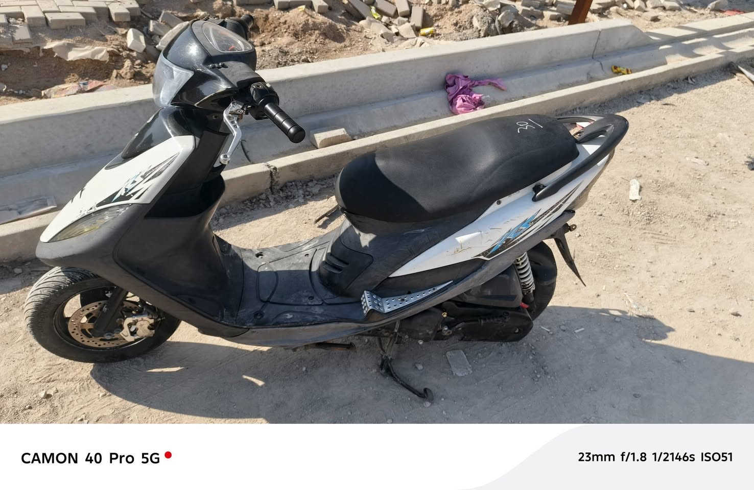 دراجة ماكس عدلة مزودة بوشة 55
كلجات رياضي
سلف رياضي
اكزوز رياضي 
ديسك امامي رياضي 
بصمتها الاصلية 
كفراتها اصلية بلادي ختم واحد 
مكاني سماوة حي الحكم 
السعر 800 وبيها مجال
خاص ورقم بي واتساب 
***********
