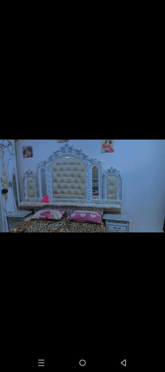 غرفه للبيع اخت الجديده صاج عراقي شكل تركي كربلاء اي استفسار خاص او الانتصال ***********
