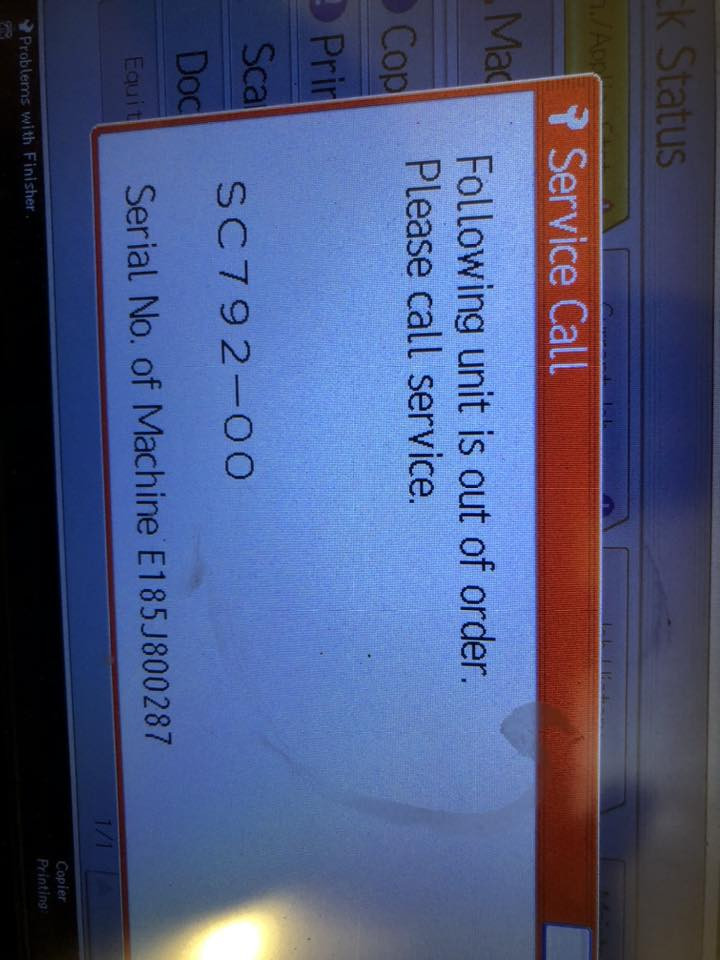 السلام عليكم عندي هاي الطابعة يطلع بيها هيج للبيع


**إذا كنت صاحب هذا الإعلان وتريد حذفه لأي سبب، رجاءا أرسل رسالة إلى الدعم الفني**