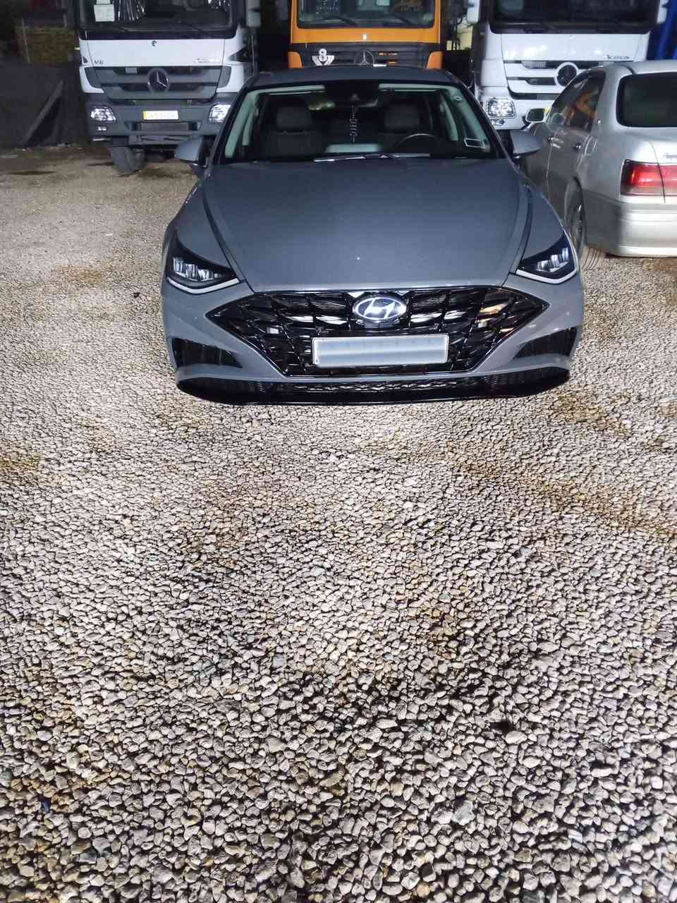 سلام عليكم ا
للبيع سوناتا 2021    2500 

 مواصفات لايت ٤ عدسات اربع كامرات حساسات امامي خلفي رادار امامي جانبي خلفي توقف تلقائي قياده ذاتيه اضاءه محيطيه كل الالوان عدادت دجتل كامرات جانبيه بلعدادت   الرقم الهاتف ***********
