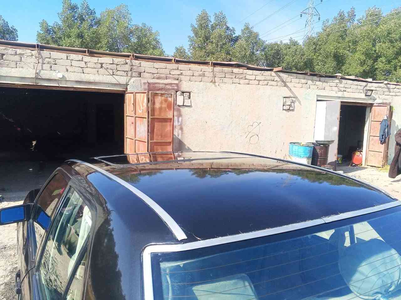 اخوان السلام عليكم ورحمه الله 
مارسدس دب موديل 89
رقم بغداد 
تبريد شغال
تخم تاير 
قواعد دبلات وحده معمره من جهة السايق
محور مكينه 2500ديلكو 
حداديه قبل شهر نفضتهه بشيخ عمر 
صاحبهه الشرعي من اهالي كربلاء ويدوارهه باسمك 
سعرهه 54وبيهه مجال للشراي 
العنوان ناصريه قضاء الفهود 
الرقم ***********
