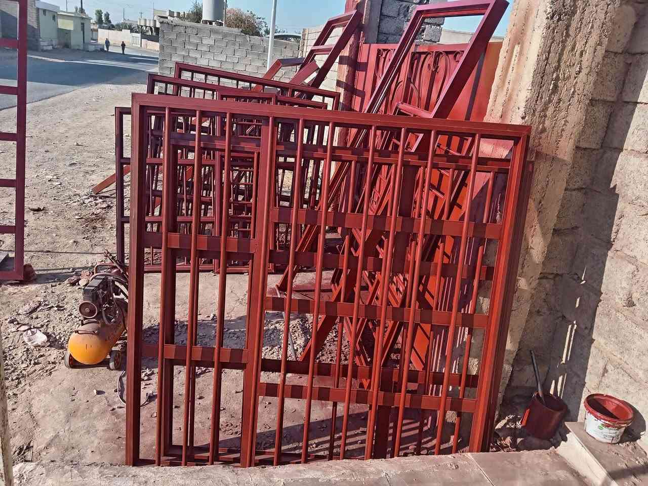 جزء بسيط من عمالنا ان شالله ينال عجابكم انسب السعار للاستفسار ***********
