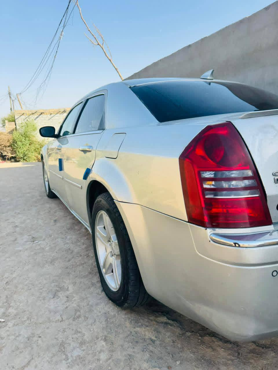 آلَسِلَآمً عٌلَيَکْمً وٌرحًمًةّ آلَلَهّ وٌبًرکْآتٌهّ
كرايسلر اوباما ادوات كصه جنطه مراوس   كاز كاز كاز
LIMITED
متوم شمال شرط الحاسبه
السياره جاهزه ما بيهه نقص 
تبريد حداده تخم تاير  كله جديد 
فول لمتد1/1 
المحرك 3500cc // V6
شاشه قلاب
داخل جلد 
ارضيه جلد 
فتحه
تبريد كشنات
 تدفئه كشنات
سياره جديده بمعنه الكلمه واحلا من صورر كلش 
وكاله بيها سياره 
الناصريه الناصريه 

***********
