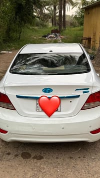 اكسنت البيع موديل ٢٠١٢ تبريد كفاله ثلج  مكينة وكير كفاله السياره نضيفه...