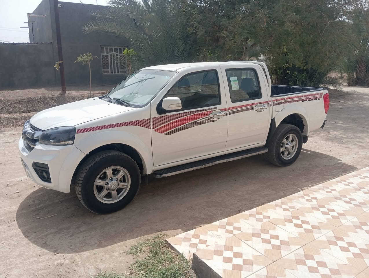 موديل ٢٠٢٥ ماشي ٥٤ الف بسمي فقط الدعاميه الامامي تبديل والباقي كفالة عامه السعر ١٣٧ الاتصال *********** مكان السيارة الديوانية
