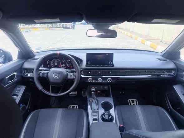 السلام عليكم 
هوندا سيفيك 2023
 بس قبغ جنطه صبغ حادث جدا خفيف
السعر ١٤٠ ورقه و مجال جدا بسيط 
 مواصفات فول ماعدا فتحه
بصمه 
شاشه 
كاميرا
ولكب كروم بلادي
ماشي ٤٢ الف
رادار 
تحديد مسار 
شاشه كاربلاي car play
Apple car
نظام توقف المحرك في اماكن مزدحمه 
بعد بيها مواصفات هواي 
رقم اربيل 
تحويل مضمون و باسمي السياره
 العنوان عقره معرض كولان
*********** واتس اب او اتصال اكر
