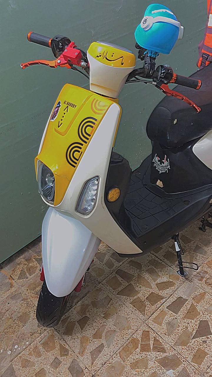 بوليسي نضيفه كلش للبيع ب750قفل مكاني البصرة المطيحة***********’
