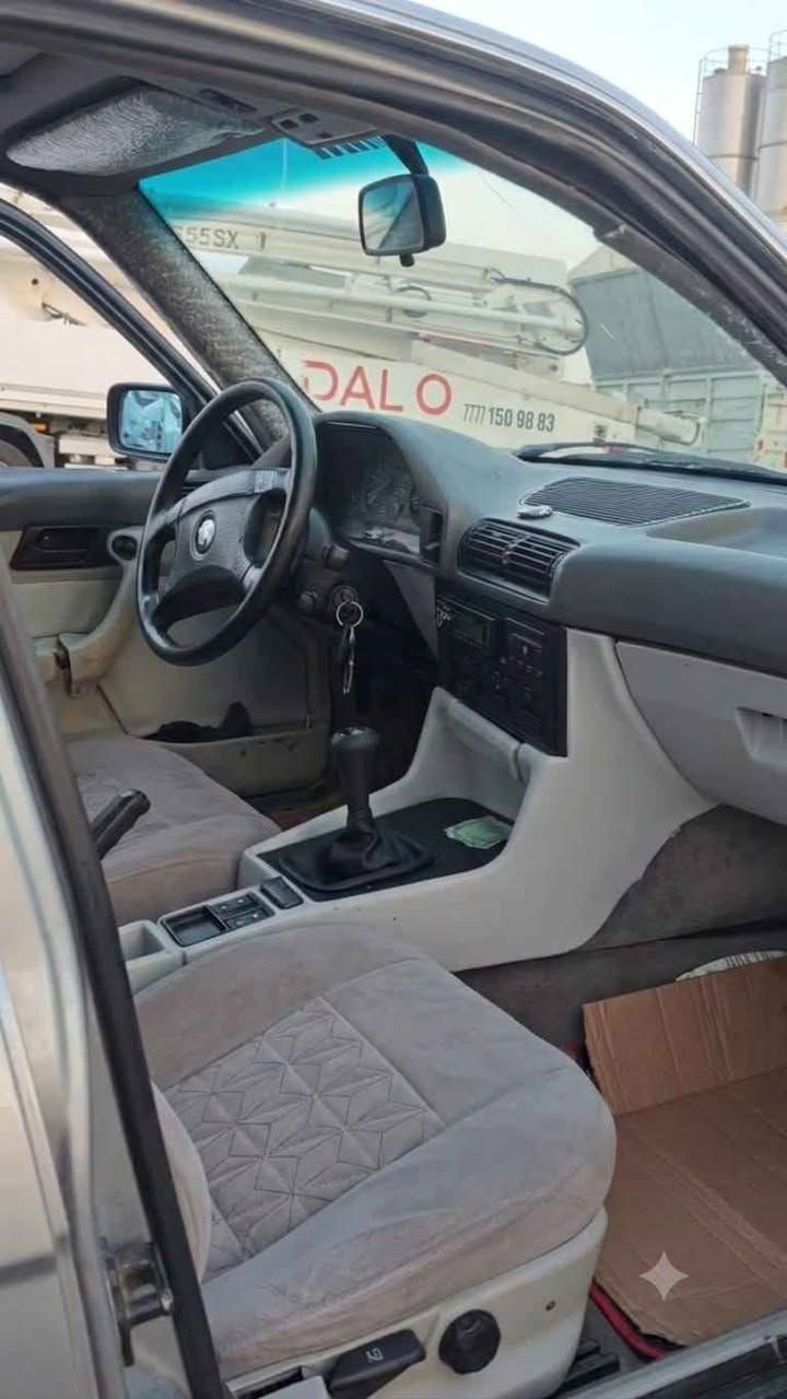 Bmw 525 مةكينة كةپسي ديجيتال گير عادي موديل ٩٣ مالي دوستة بة شةرتي گير و مةكينة  ئارمي پلاستيكي هةولير

نرخ ٣٥ و معامةلة
ژ. م *********** السليمانية, العراق
