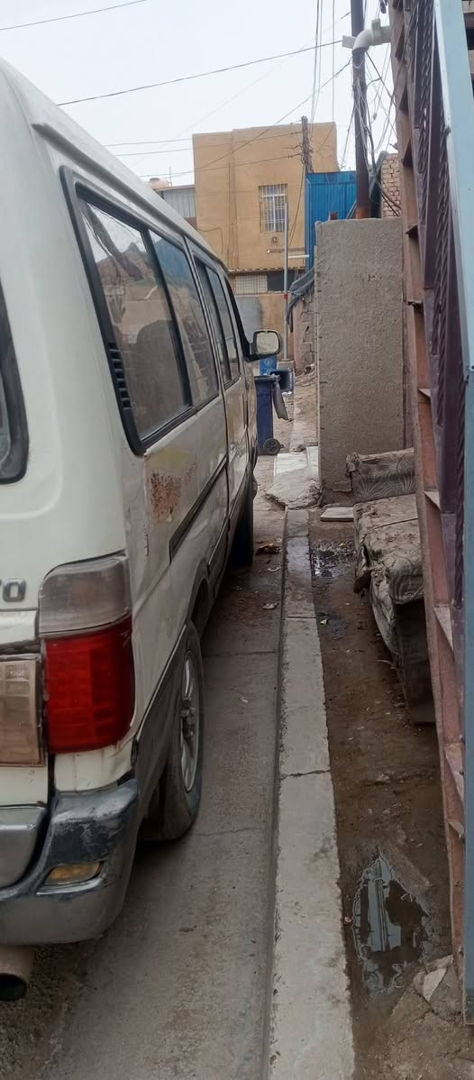 فتون الوان 2014 عليهه امصفره من المصرف وبيهه براء ذمه من المصرف سياره مكفوله من الضربه والمعجون والصبغ السعر 40وبيهه مجال رقم بغداد 
***********
***********
