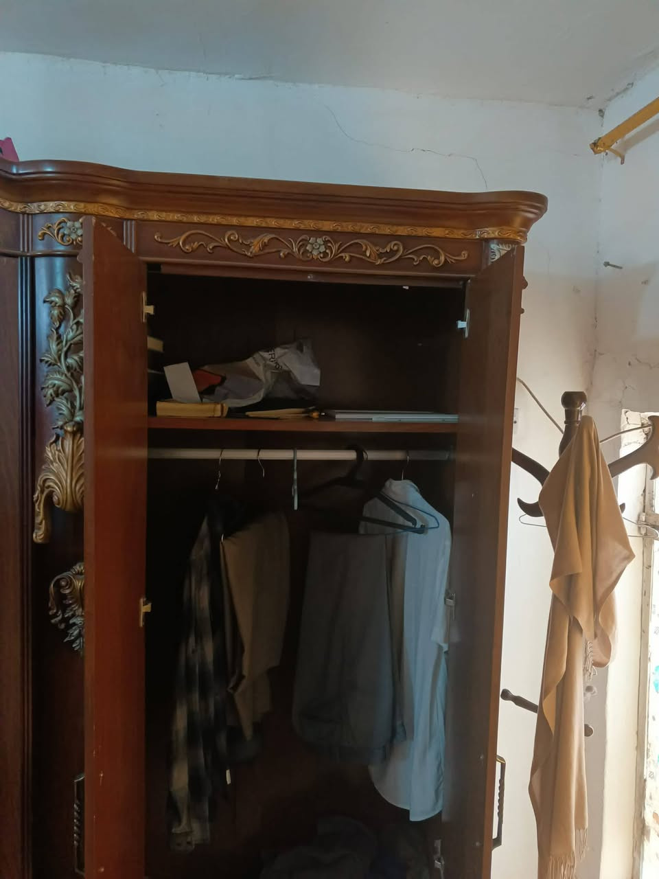 غرفة تكمة  معروضة  للبيع    مكان بغداد  شارع  حيفا   اي  ضرر ماكو


**إذا كنت صاحب هذا الإعلان وتريد حذفه لأي سبب، رجاءا أرسل رسالة إلى الدعم الفني**