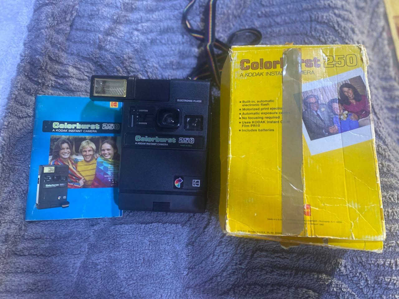 السلام عليكم عندي كامرات كلش قديمات الشراي يجي خاص العنوان البياع


**إذا كنت صاحب هذا الإعلان وتريد حذفه لأي سبب، رجاءا أرسل رسالة إلى الدعم الفني**