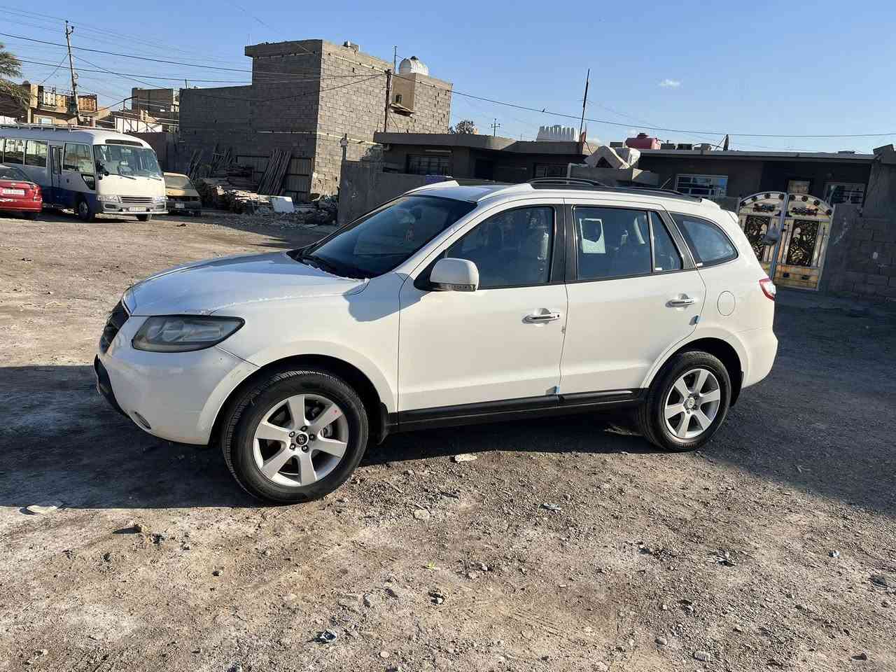 السلام عليكم 
للبيع
هونداي سنتافي خليجي موديل 2008 سياره جديده 
محرك كير جدد مكفولات بيهة صبغ ربع جاملغ امامي اثر شخوط
حداديه جديده تخم تاير جديد
سياره كامله مابيه مابيه نقص أبد
فول مواصفات...
فتحه
تحكم أستيرن جهتين
كشنات كهربائيه
شاشه 
ثلاجه
حساسات
فور ويل
6 سلندر 
7 راكب
3 قطع تبريد 
مري شفط
رقم بغداد انكليزي
مشروع وطني
السعر 138 وبيه ومجال بسيط
الأستفسار على الرقم التالي مكلف بل نشر مامتوفر خاص 
***********
